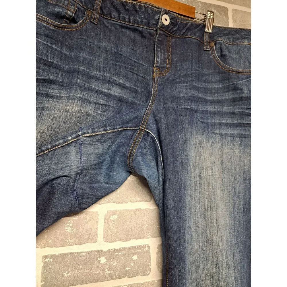 Torrid Womens Relaxed Bootcut‎ Strech Jeans Blue Meas Size 16R Western Rodeo